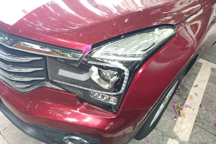 Used GAC Trumpchi GS7 2017 280T Two-Wheel Drive Luxury Model
