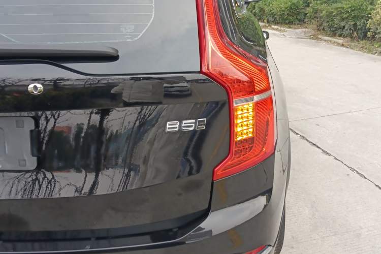 Used Volvo XC90 2023 B5 SmartDrive Luxury Edition 5 Seats
