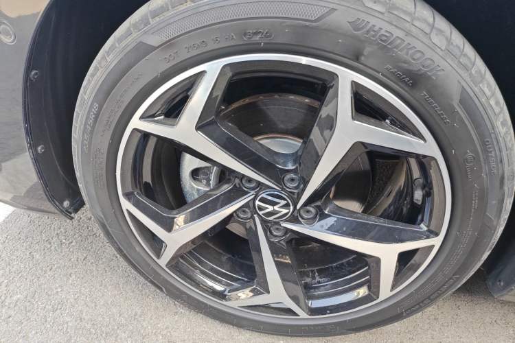 Used Volkswagen Passat 2024 380TSI Starry Dragon Edition