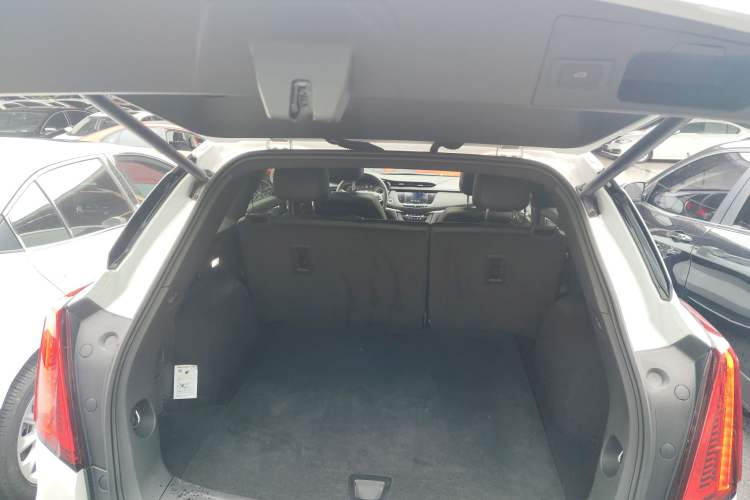 Used Cadillac XT5 2020 28T Tech Edition