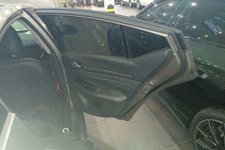 Used Nissan Teana 2022 2.0L XL-Upr Enjoyment Edition
