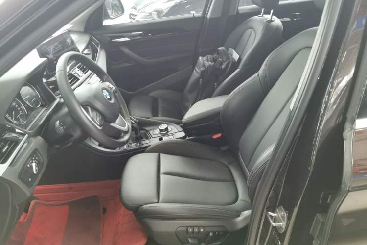 Used BMW X1 2020 sDrive25Li Leading Model

