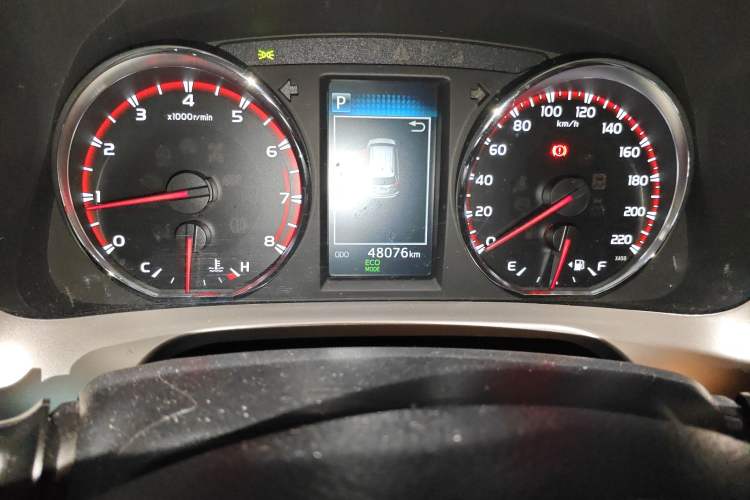 Used Toyota RAV4 2016 2.0L CVT Two-Wheel Drive Smart Edition China V Standard
