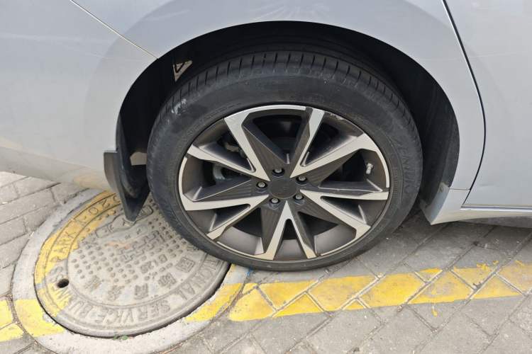 Used AION S Plus 2022 70 Intelligent Edition
