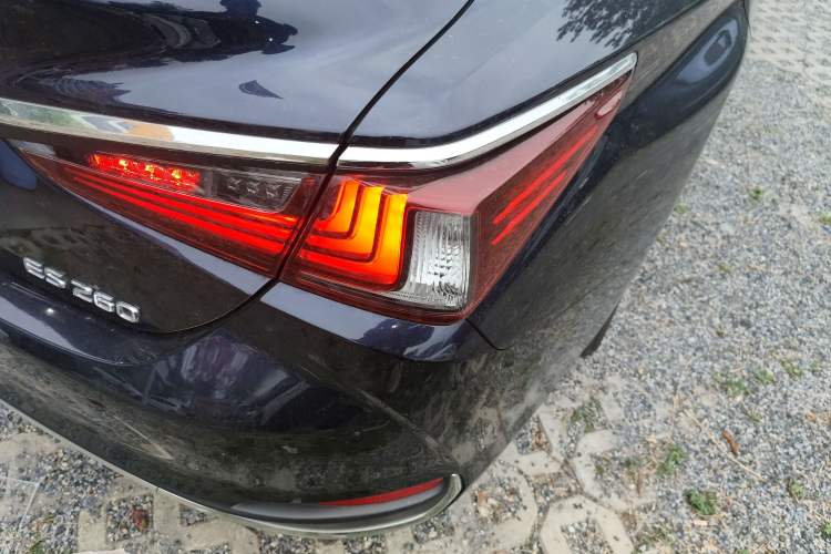 Used Lexus ES 2023 260 Excellence Edition
