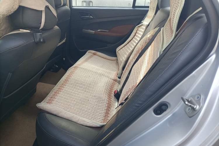 Used BYD F3 2015 Energy-Saving Edition 1.5L Manual Luxury Model
