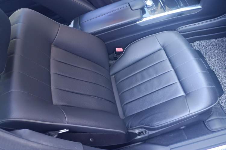 Used Mercedes-Benz E-Class 2015 E 260 L Sport Edition
