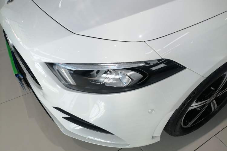 Used Mercedes-Benz A-Class 2022 Revised Version A 200 L Sport Sedan Fashionable Style