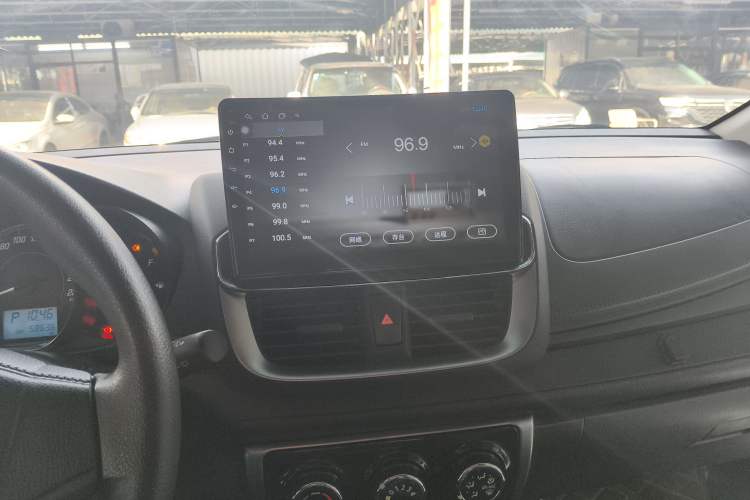 TDK.VehicleDetails.img