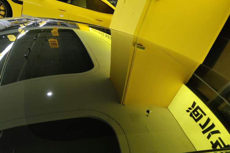 Used Tesla Model 3 2025 Rear-Wheel-Drive Version
