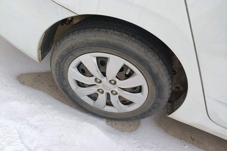 Used Hyundai Verna 2014 1.4L Manual Smart GLS Trim
