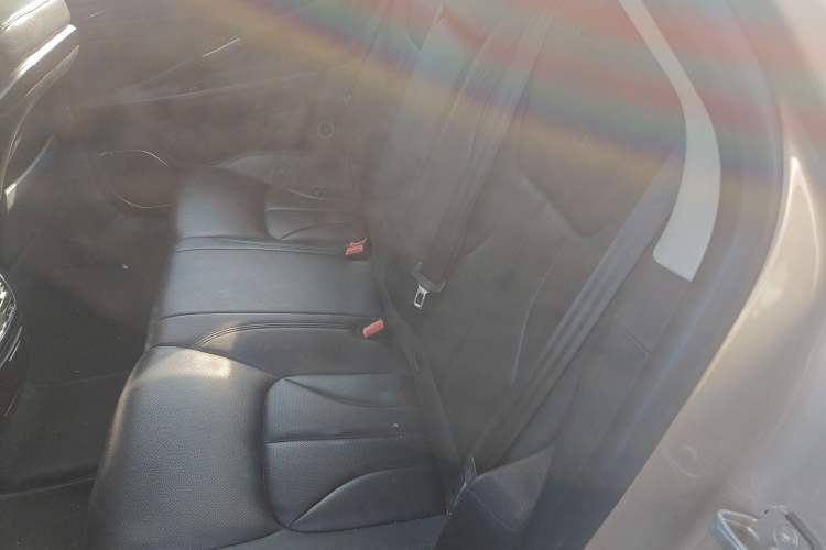 Used Geely Auto Emgrand GT 2015 2.4L Comfort Model
