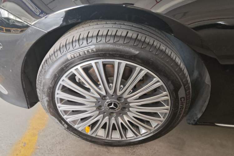 Used Mercedes-Benz E-Class 2023 E 300 L Luxury Model