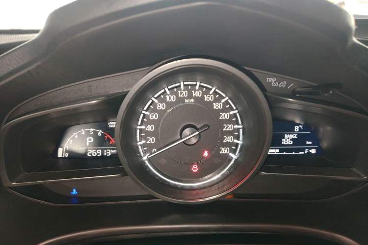 Used Mazda Mazda 3 Axela 2017 Sedan 1.5L Automatic Luxury Model Emission Standard China V
