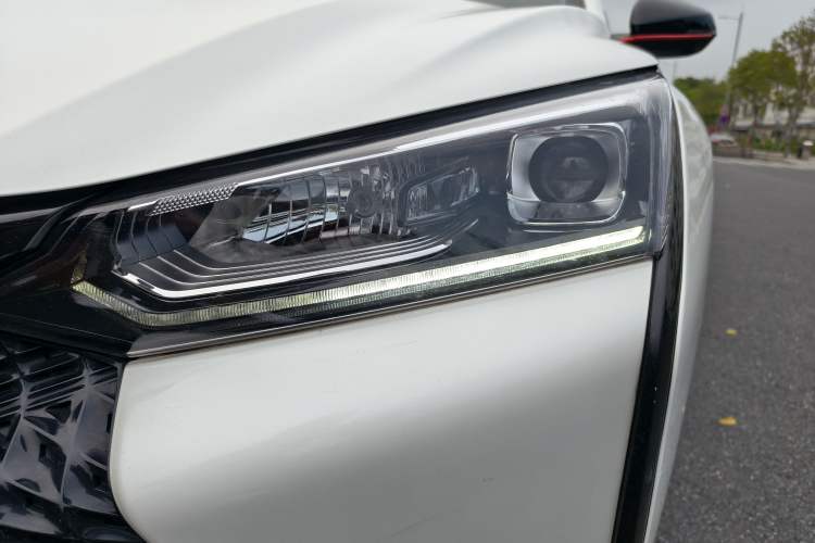 Used Dongfeng Aeolus Yixuan 2021 230T Automatic Zuiying Knight Edition
