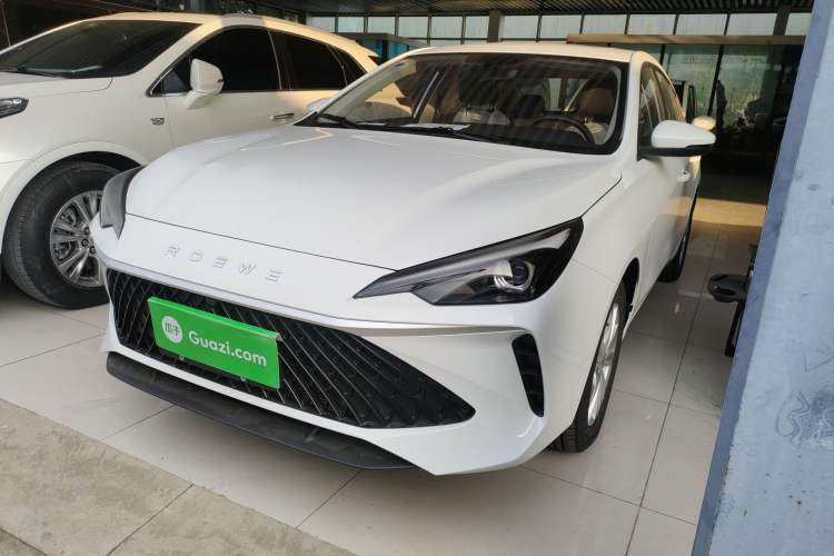 Used Roewe i5 2023 1.5L CVT Luxury Edition
