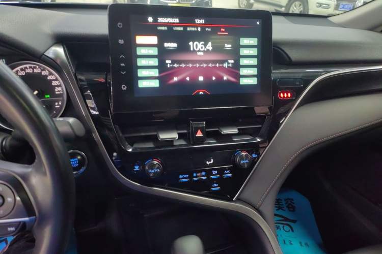 Used Toyota Camry 2021 2.0G Luxury Edition