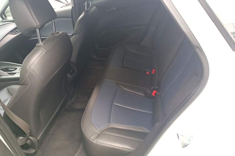 Used Buick Velite 6 2023 430km Range Commuter Version
