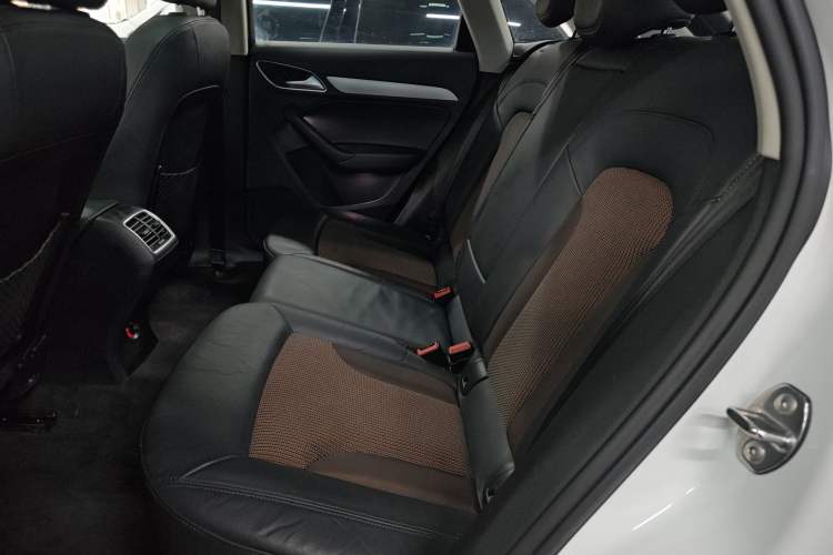 Used Audi Q3 2017 30 TFSI Fashion Model
