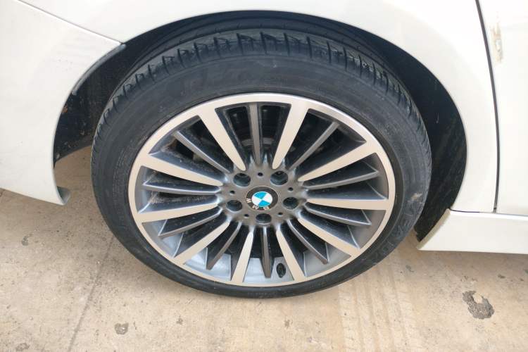 Used BMW 3 Series 2018 320Li Fashion Model
