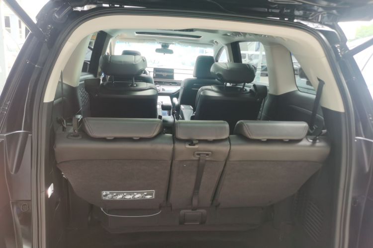 Used Honda Elysion 2022 2.0L eHEV Luxury Edition
