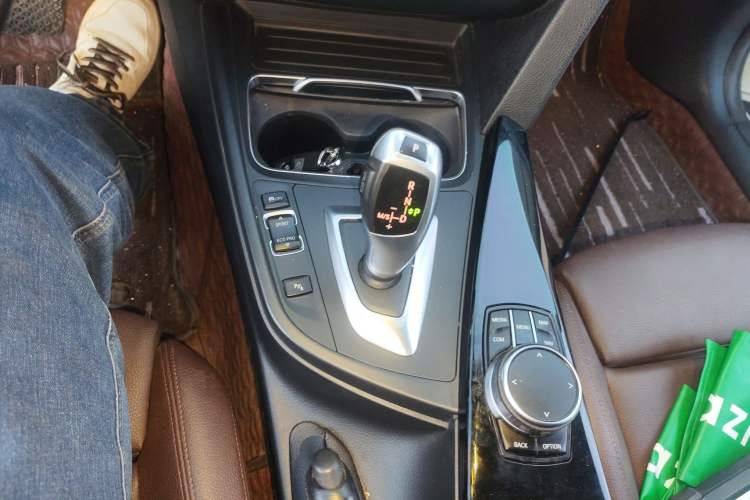 Used BMW 3 Series 2019 320Li Fashion Model
