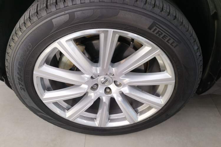 Used Volvo XC90 2019 T5 Zhiyi Edition 7-Seater China V Emission Standard
