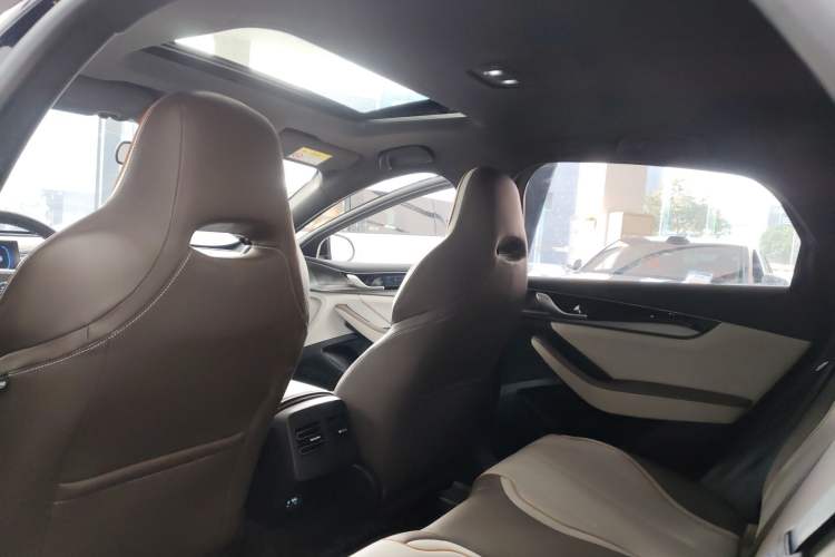 Used BYD Qin PLUS 2023 Champion Edition DM-i 120KM Beyond Model
