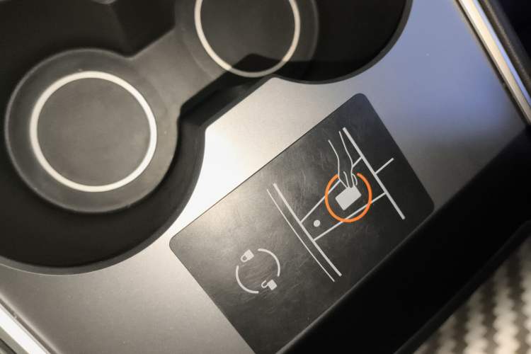 Used Tesla Model Y 2021 Long-Range All-Wheel-Drive Version