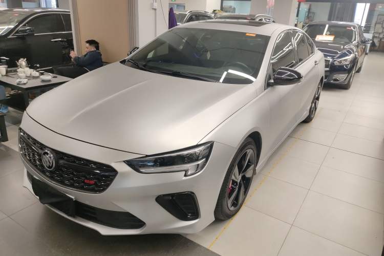 Used Buick Regal 2021 GS 28T Prestige Model