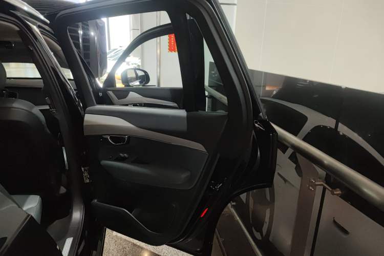 Used Volvo XC90 2020 T5 SmartDrive Luxury 7-Seater
