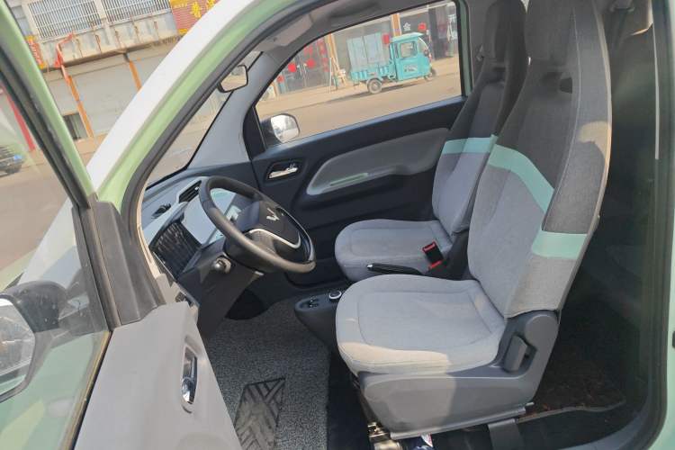 Used Wuling Hongguang MINIEV 2021 Macaron Fashion Model Lithium Iron Phosphate