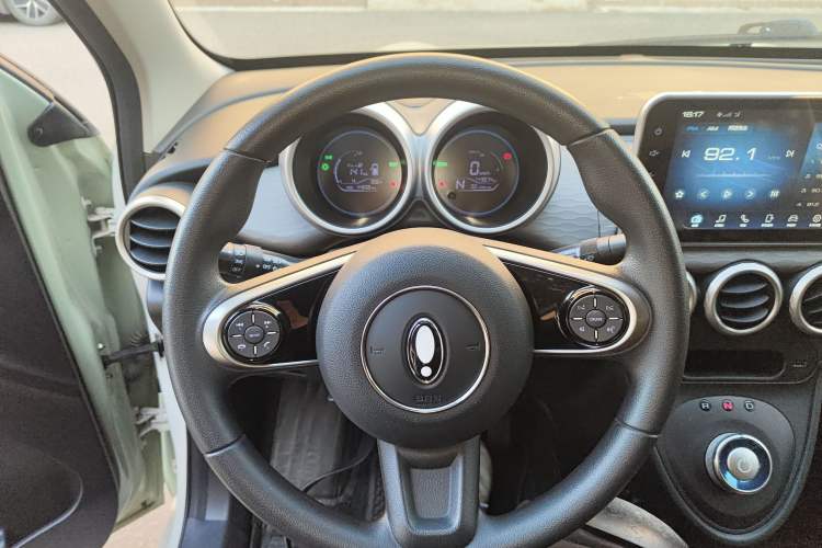 Used ORA Black Cat 2022 301km "Cute Pet" Version – Lithium Iron Phosphate
