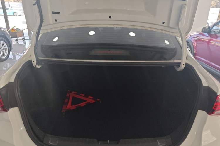 Used Chevrolet Cavalier 2021 325T Automatic Enjoyment Edition
