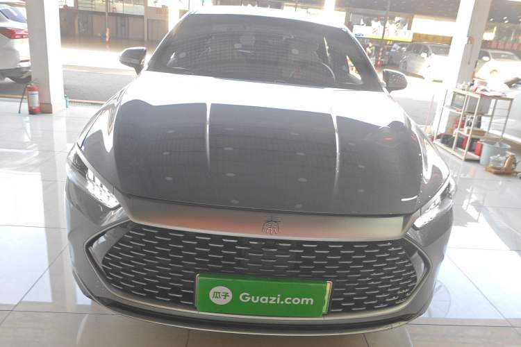 Used BYD Qin PLUS 2024 HONOR Edition DM-i 55KM Leading Model
