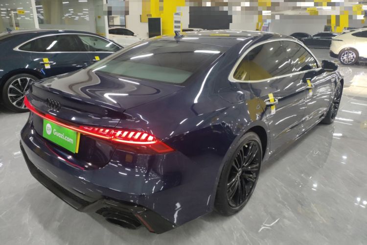 Used Audi A7L 2022 55 TFSI quattro S-line Zhiyuan Edition Obsidian Black Package
