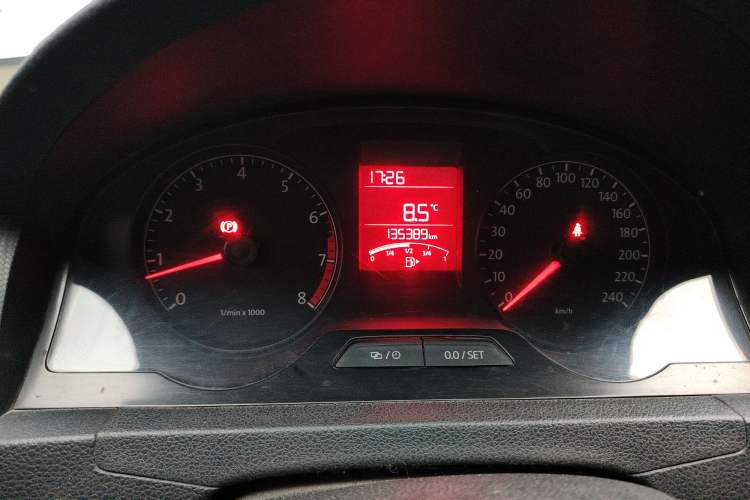 Used Volkswagen Santana 2015 1.6L Manual Fashion Edition