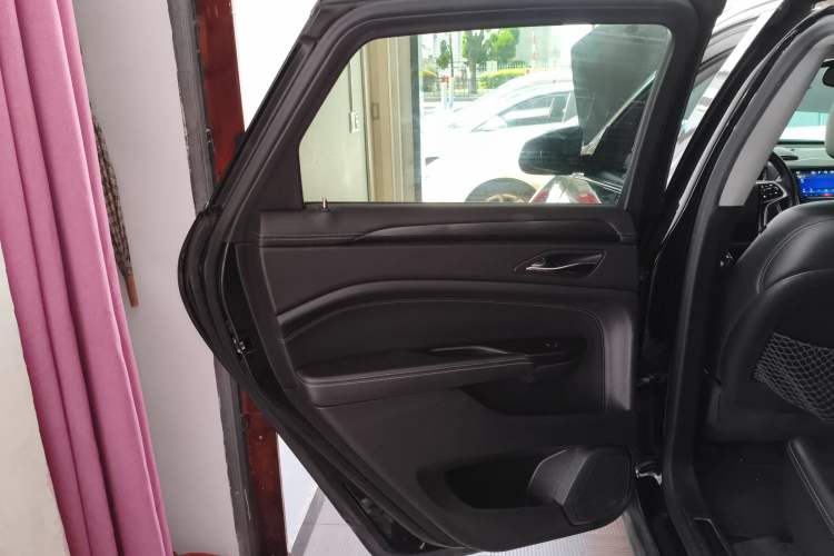 Used Cadillac SRX 2015 3.0L Comfort Version