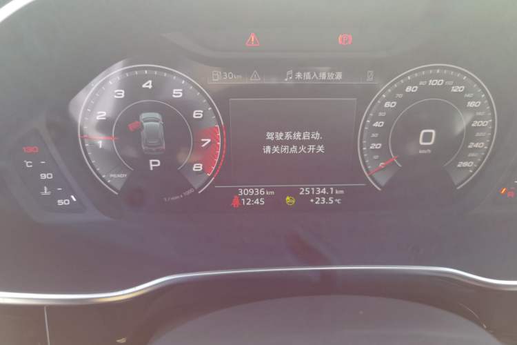 Used Audi Q3 2022 35 TFSI Fashion Dynamic Model
