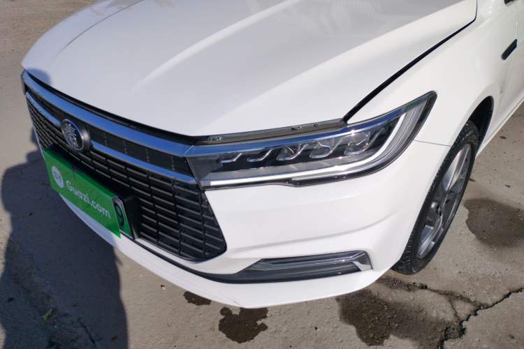 Used BYD Qin New Energy 2019 High-Range Luxury Model