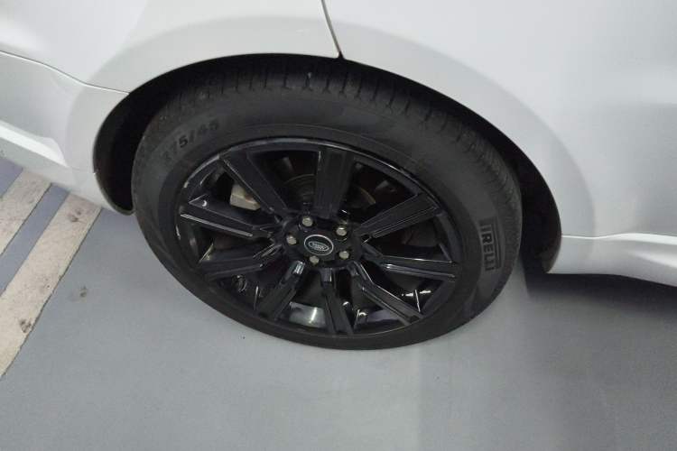 Used Land Rover Range Rover Sport 2021 3.0 L6 YAO Black Edition