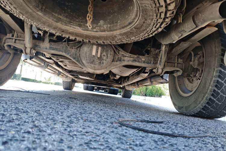 Used SAIC MAXUS T70 2019 2.0T Diesel Automatic Two-Wheel Drive Comfort Edition with Long Bed and High Ground Clearance
