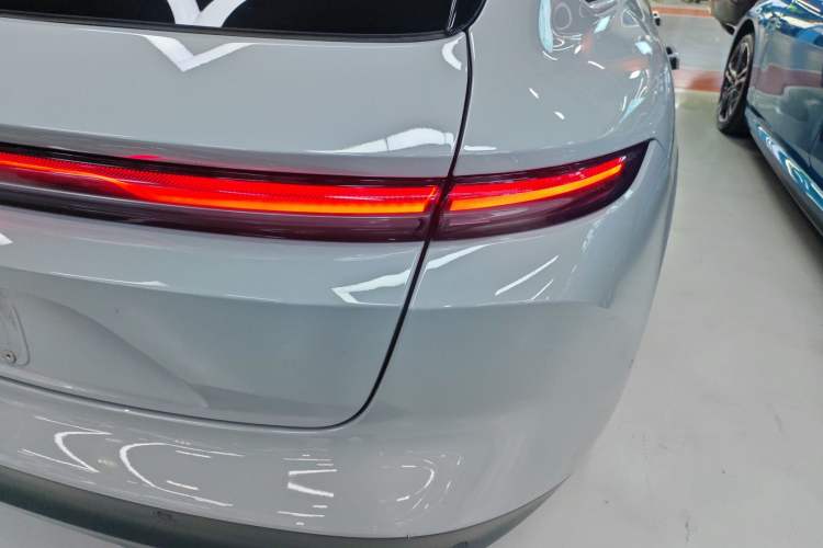 Used Nio ET5T 2023 75 kWh Touring