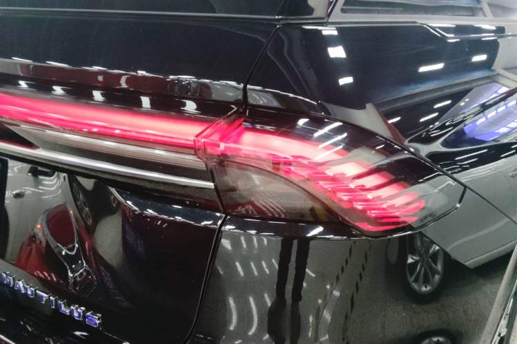 Used Lincoln Nautilus 2023 2.0T All-Wheel-Drive Zunrui Hybrid Version