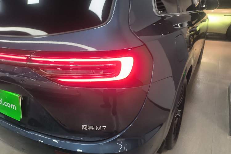 Used Hima AITO M7 2024 1.5T Intelligent Drive 4WD Ultra Version 5 Seats