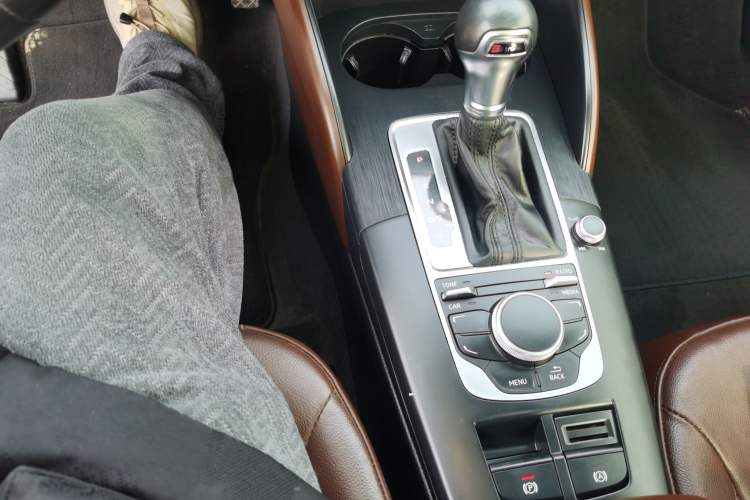 Used Audi A3 2015 Sportback 35 TFSI Millionth Anniversary Comfort Model