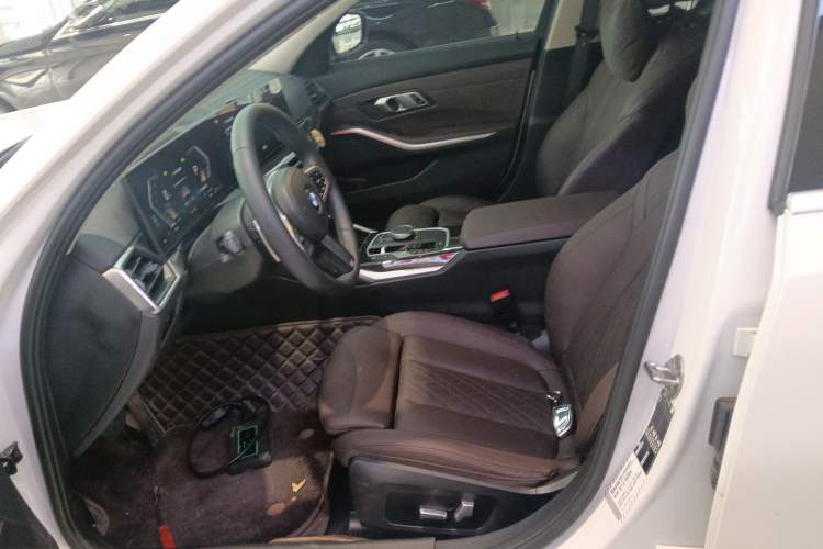 Used BMW 3 Series 2023 325Li M Sport Package
