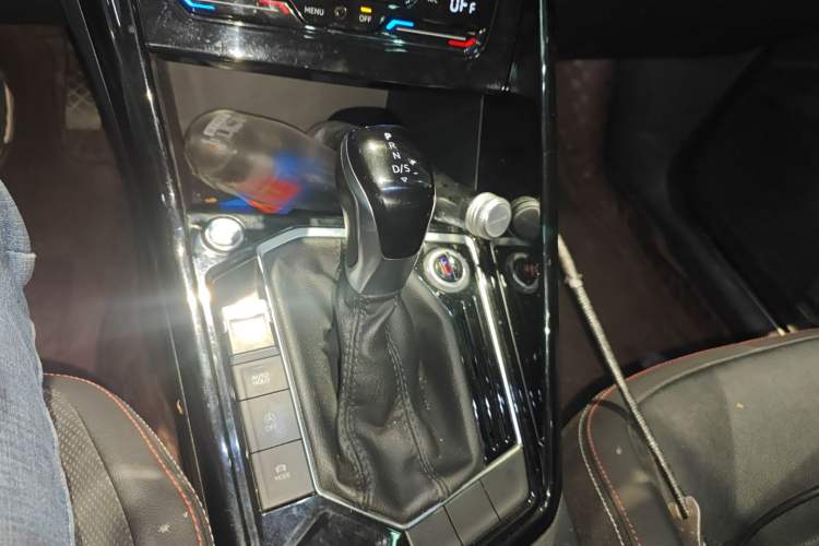 Used Volkswagen Tayron 2020 330TSI Two-Wheel Drive Luxury Smart Connectivity Version
