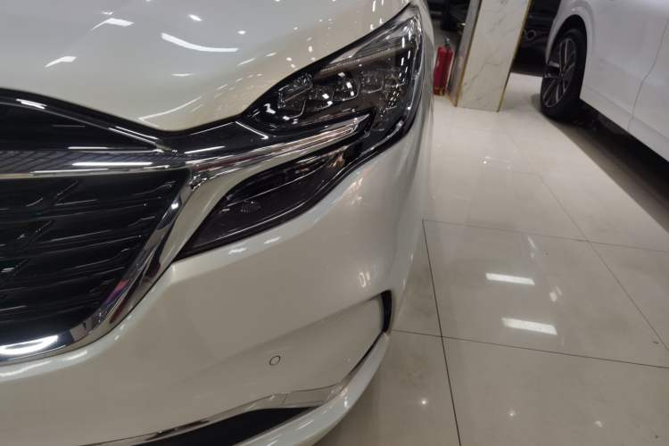 Used Buick GL8 2020 ES Land Cruiser 653T Luxury Edition
