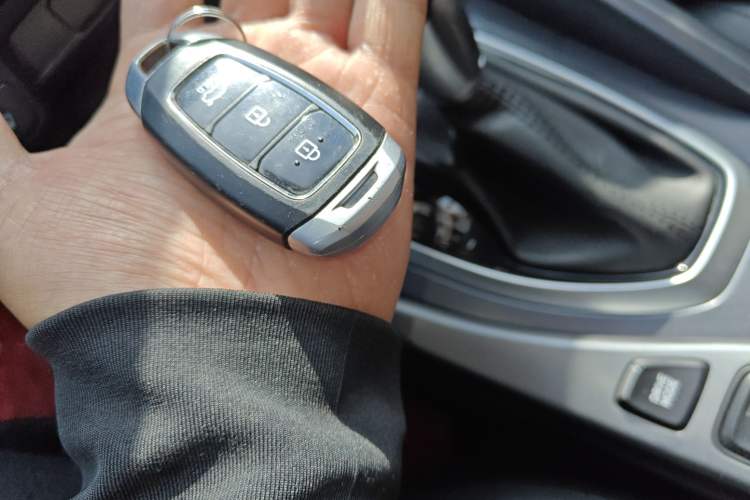 Used Hyundai Lafesta 2019 280TGDi Smart Edition China VI Standard
